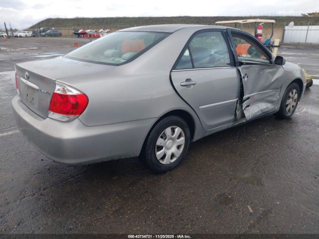 2005 TOYOTA CAMRY 4T1BE32K25U950494 Photo 3