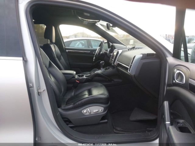 2013 PORSCHE CAYENNE WP1AF2A22DLA43868 Photo 4