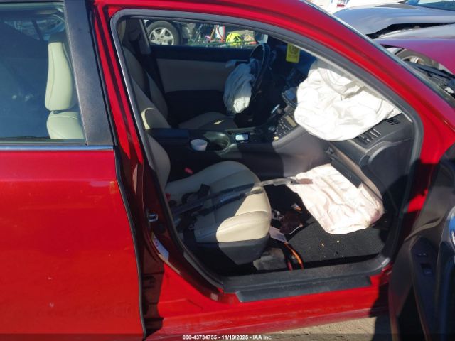 2011 LEXUS CT 200H JTHKD5BH1B2027002 Photo 4