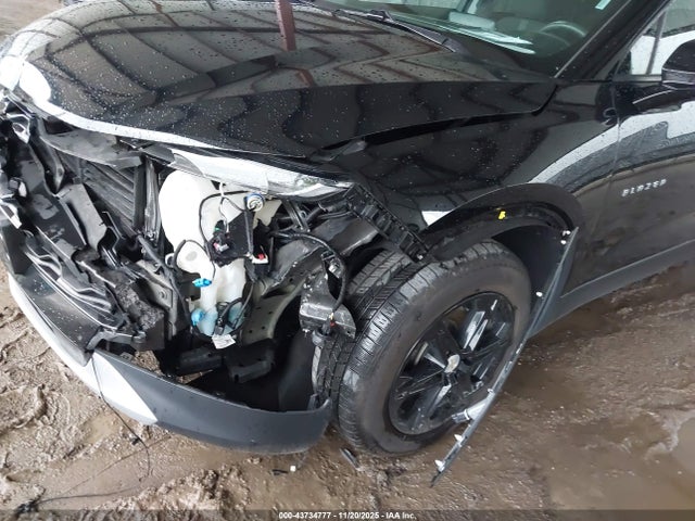 Продажа на аукционе авто 2023 Chevrolet Blazer Awd 2lt, vin: 3GNKBHR48PS214011, номер лота: 43734777