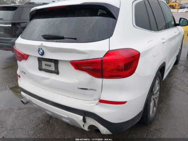 2019 BMW X3 5UXTR7C51KLF35960 Photo 5