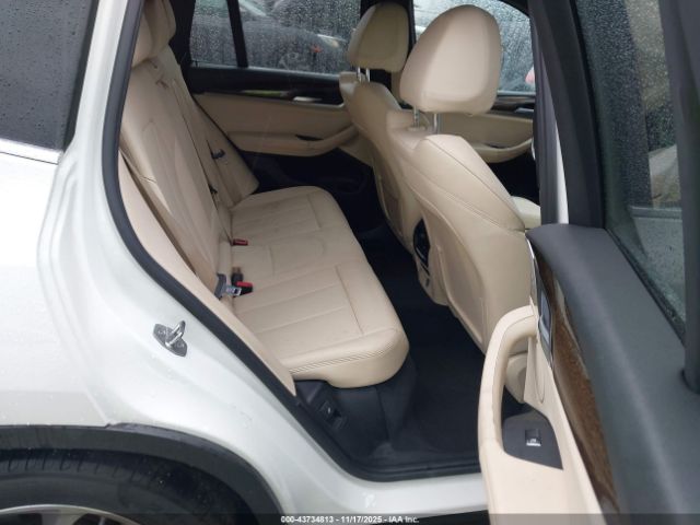 2019 BMW X3 5UXTR7C51KLF35960 Photo 7