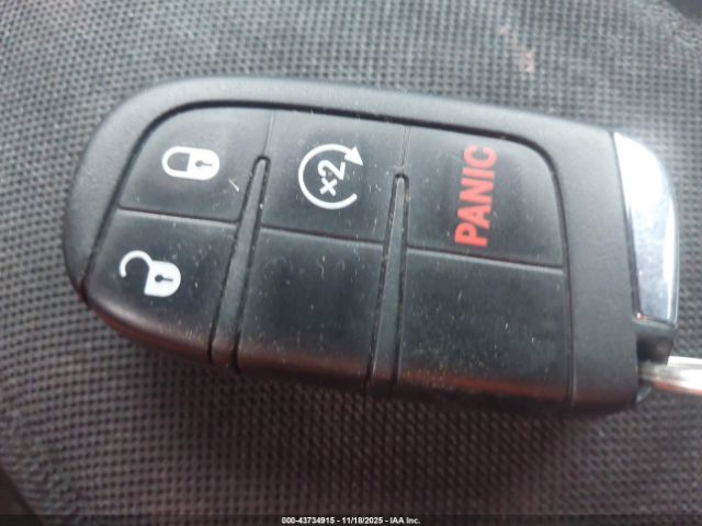 2020 JEEP RENEGADE ZACNJBAB2LPL39465 Photo 10