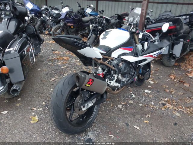 2022 BMW S 1000 WB10E230XN6G02773 Photo 3