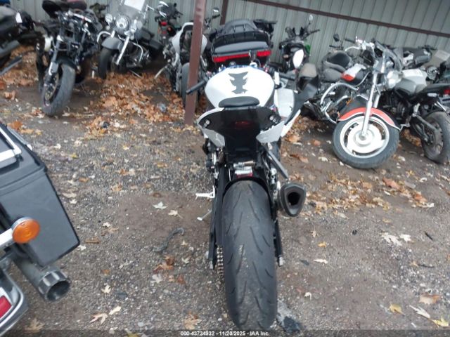 2022 BMW S 1000 WB10E230XN6G02773 Photo 5