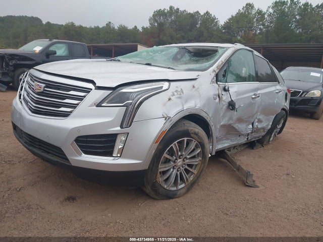 2017 CADILLAC XT5 1GYKNBRS5HZ217040 Photo 1