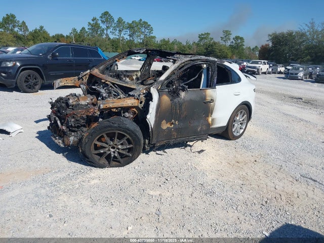 2024 PORSCHE CAYENNE COUPE WP1BA2AY3RDA51325 Photo 1