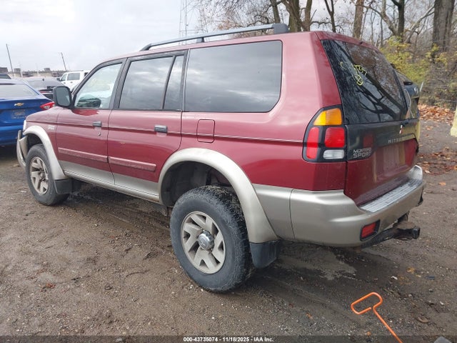 2001 MITSUBISHI MONTERO SPORT JA4MT31H91P036738 Photo 2