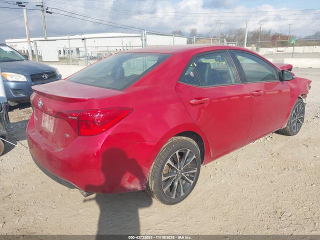 5YFBURHE1JP811721 Toyota COROLLA SE
