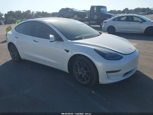 2022 TESLA MODEL 3 5YJ3E1EB3NF246922 Photo 0