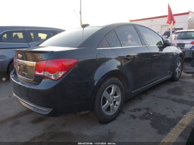 2016 CHEVROLET CRUZE LIMITED 1G1PE5SB7G7139127 Photo 3