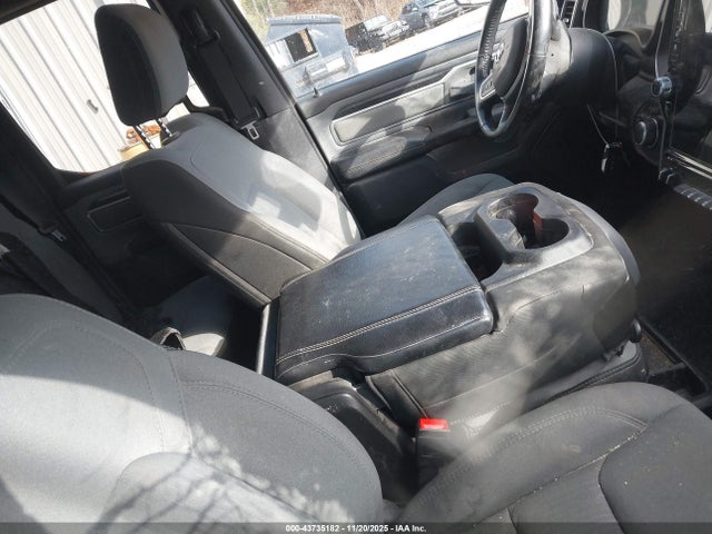 2022 RAM 1500 1C6SRFBT3NN146158 Photo 4