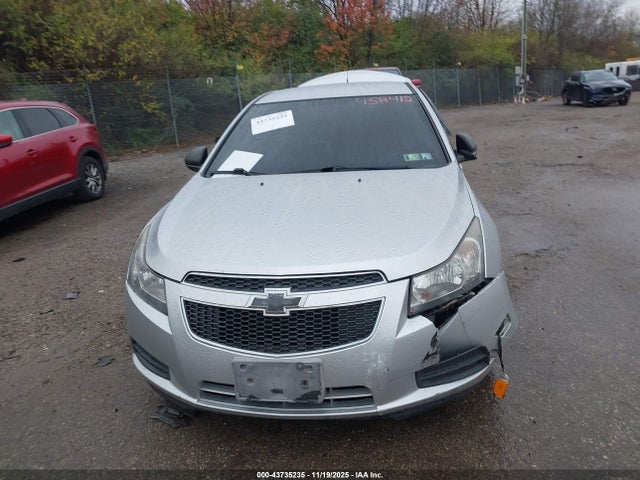 1G1PA5SG6E7458412 Chevrolet Cruze Ls Auto