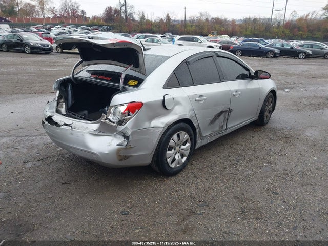 1G1PA5SG6E7458412 Chevrolet Cruze Ls Auto