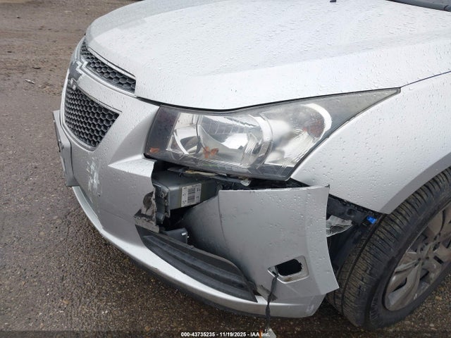 1G1PA5SG6E7458412 Chevrolet Cruze Ls Auto