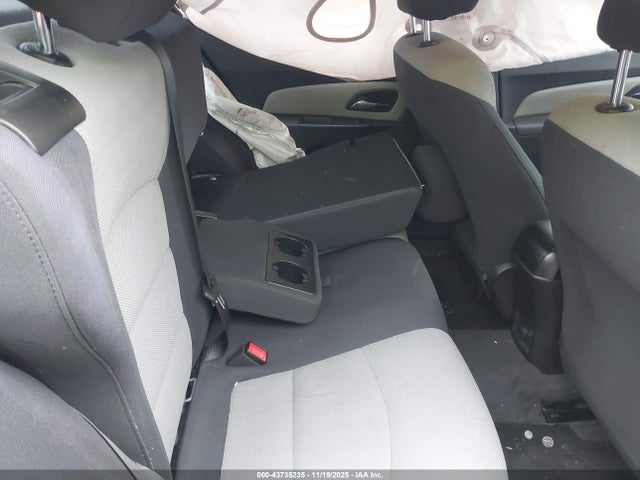 1G1PA5SG6E7458412 Chevrolet Cruze Ls Auto
