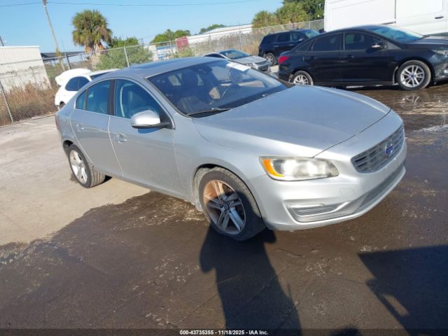 2014 VOLVO S60 YV1612FS8E1299258