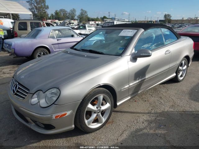 2005 MERCEDES-BENZ CLK 500 WDBTK75G05T049936 Photo 1