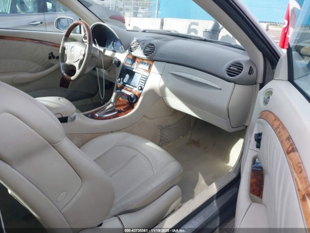 2005 MERCEDES-BENZ CLK 500 WDBTK75G05T049936 Photo 4
