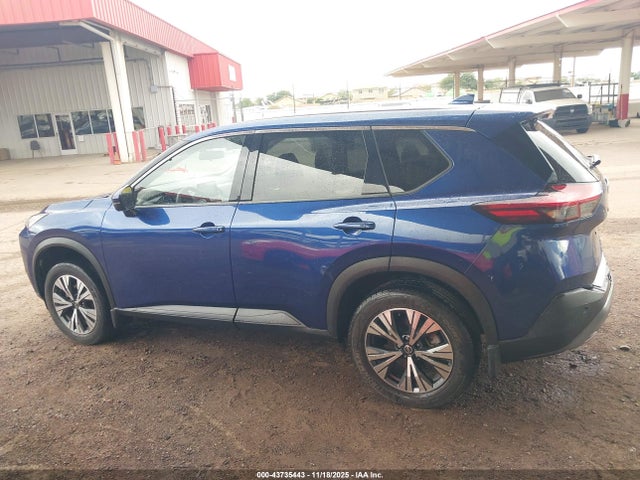 JN8AT3BA6MW008274 Nissan Rogue Sv Fwd