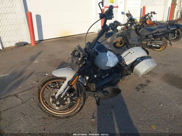 2024 HARLEY-DAVIDSON FXLRST 1HD1YXZ14RB051535 Photo 1