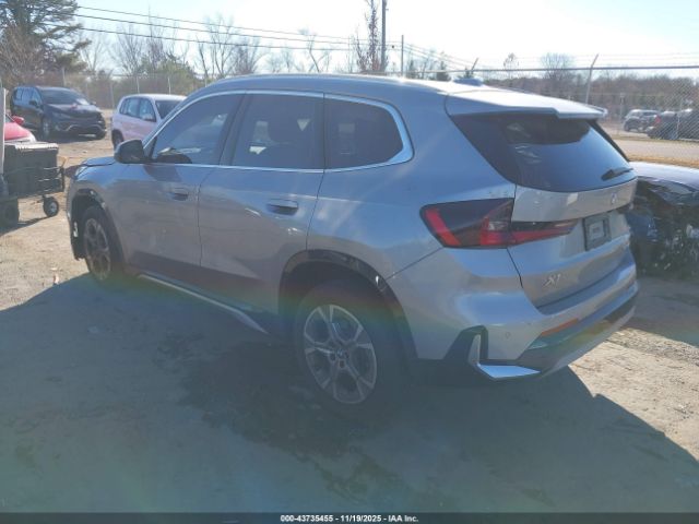 2024 BMW X1 WBX73EF03R5Z21495 Photo 2