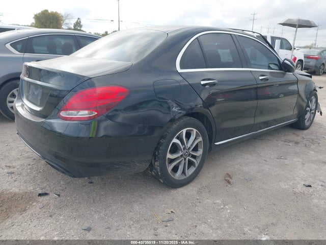 Mercedes-Benz C 300 2015 55SWF4JB8FU053876 Image 4