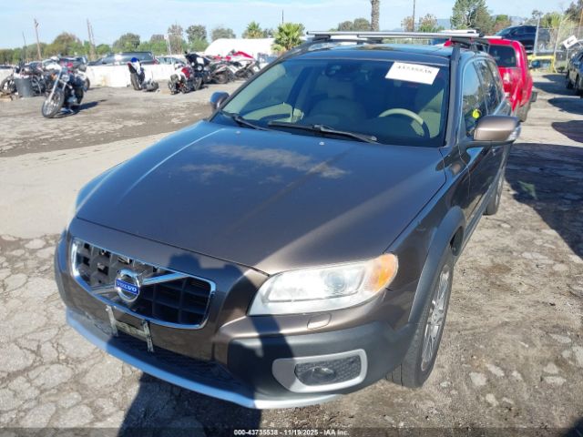 2013 VOLVO XC70 YV4902BZ4D1153301 Photo 1