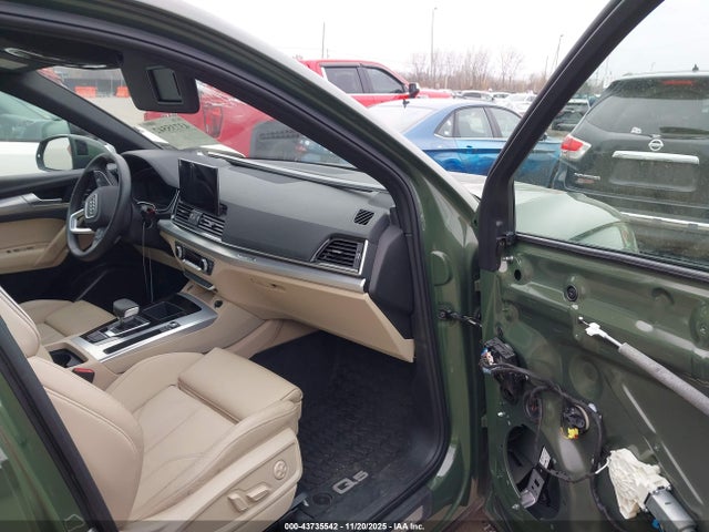 2025 AUDI Q5 WA1GAAFY4S2041778 Photo 4