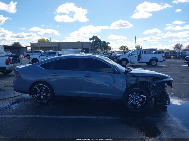 1HGCY2F50PA033543 Honda Accord Hybrid Sport