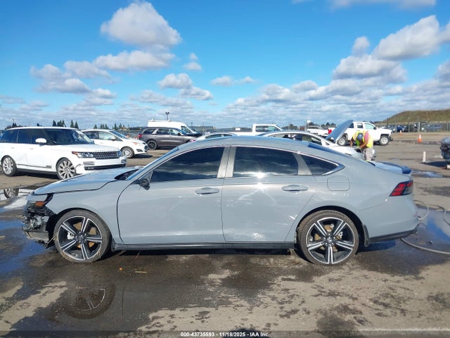1HGCY2F50PA033543 Honda Accord Hybrid Sport