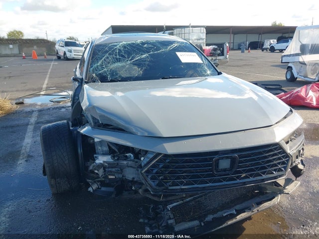 1HGCY2F50PA033543 Honda Accord Hybrid Sport