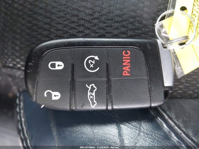 2016 Chrysler 200 S მანქანა იყიდება აუქციონზე, vin: 1C3CCCDG4GN130717, აუქციონის ნომერი: 43735644