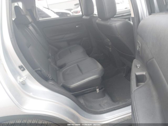 2016 MITSUBISHI OUTLANDER JA4AD3A35GZ047950 Photo 7