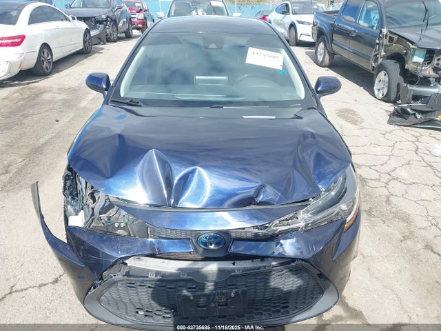 Toyota Corolla Hybrid Le 2021 JTDEAMDE7MJ019239 Image 13