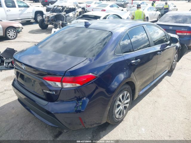 2021 TOYOTA COROLLA JTDEAMDE7MJ019239 Photo 3