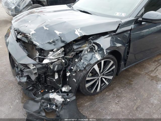 2019 NISSAN ALTIMA 1N4BL4FW7KC196061 Photo 5