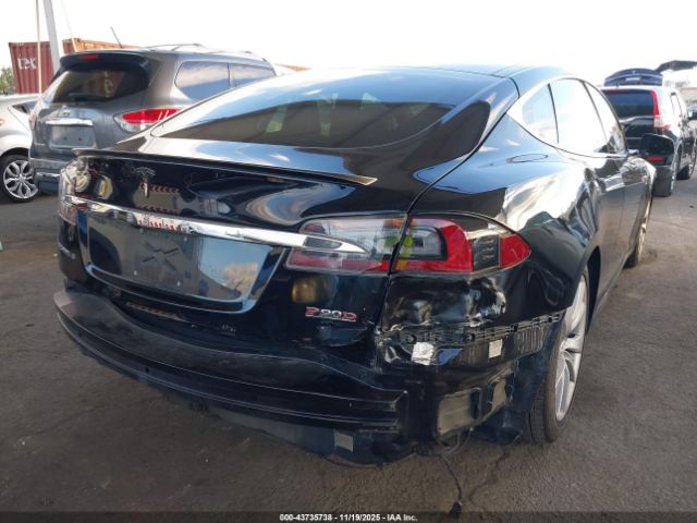 2015 TESLA MODEL S 5YJSA1E40FF105218 Photo 5