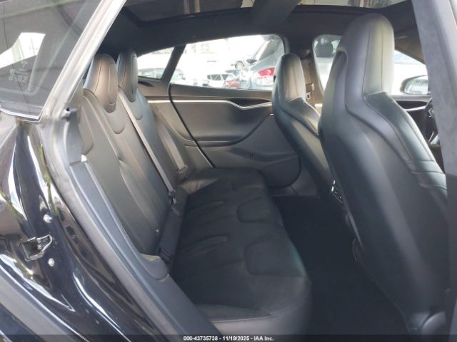 2015 TESLA MODEL S 5YJSA1E40FF105218 Photo 7