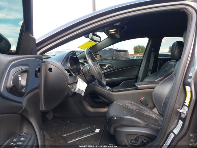 Chrysler 200 S 2015 1C3CCCBG4FN648053 Image 5