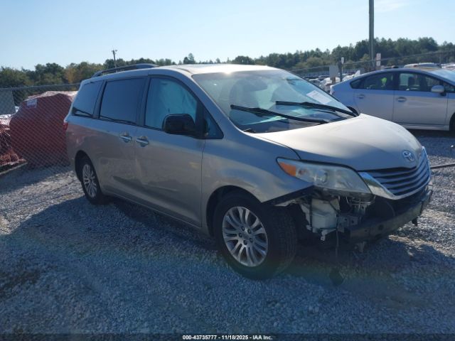 2015 TOYOTA SIENNA 5TDYK3DC4FS681031