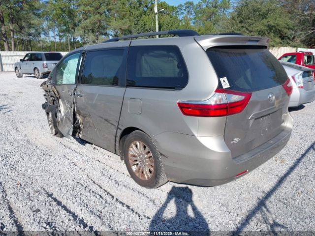 2015 TOYOTA SIENNA 5TDYK3DC4FS681031 Photo 2