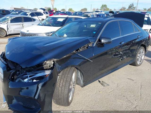 Mercedes-Benz E 350 2015 WDDHF5KB6FB136763 Image 2