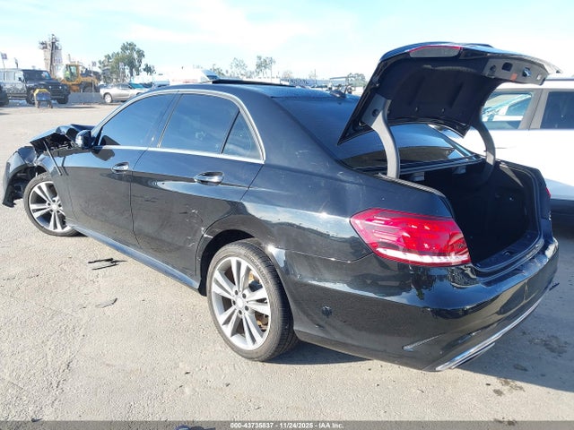 Mercedes-Benz E 350 2015 WDDHF5KB6FB136763 Image 3