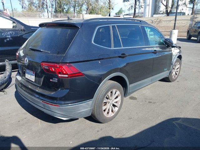 3VV2B7AX2JM075273 Volkswagen Tiguan 2.0t Se/2.0t Sel