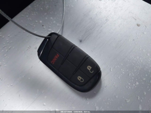 43735886 :رقم المزاد ، 3C4NJDBN6ST527274 vin ، 2025 Jeep Compass Latitude 4x4 مزاد بيع