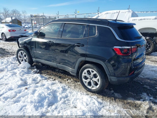 43735886 :رقم المزاد ، 3C4NJDBN6ST527274 vin ، 2025 Jeep Compass Latitude 4x4 مزاد بيع