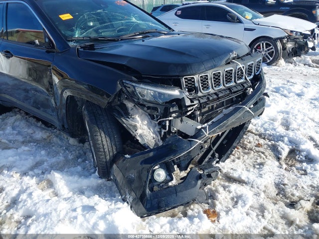 43735886 :رقم المزاد ، 3C4NJDBN6ST527274 vin ، 2025 Jeep Compass Latitude 4x4 مزاد بيع