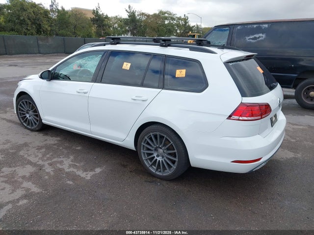 2019 VOLKSWAGEN GOLF SPORTWAGEN 3VW117AU5KM508053 Photo 2