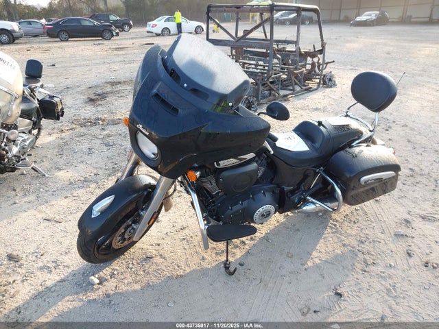 2024 INDIAN MOTORCYCLE CO. CHIEFTAIN 56KTCBAA5R3427400 Photo 1